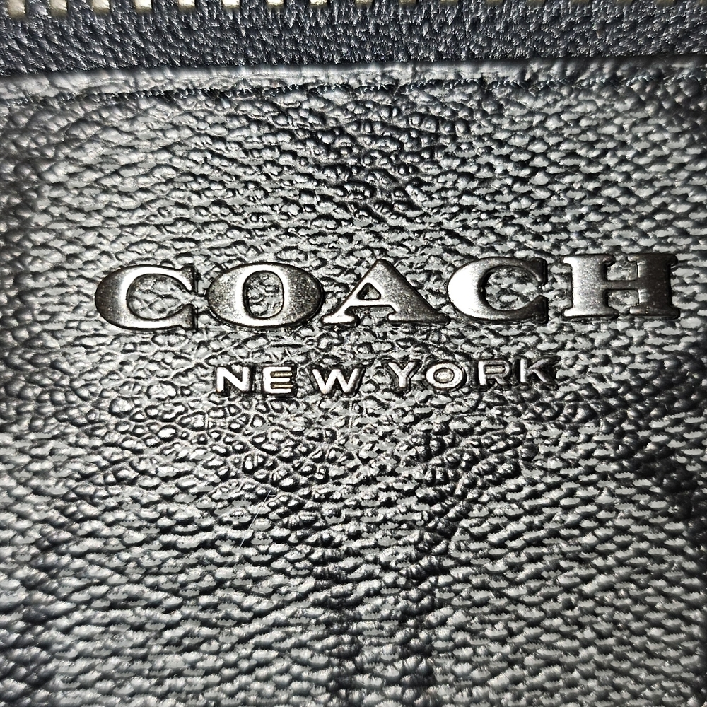 Coach Outlet Camera Bag